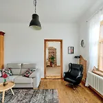 Apartamento Your Lutsu Lux Retro Prime Spot