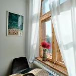 Appartement Your Lutsu Apartment Lux Retro Prime Spot *