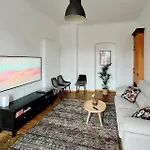 Your Lutsu Apartment Lux Retro Prime Spot