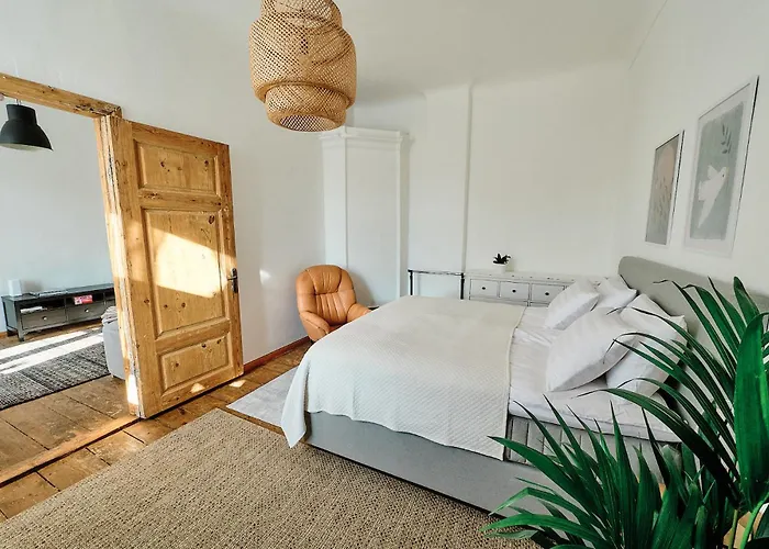 Your Lutsu Lux Retro Prime Spot * Viljandi (Viljandimaa)