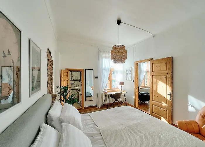 Your Lutsu Lux Retro Prime Spot * Viljandi (Viljandimaa)