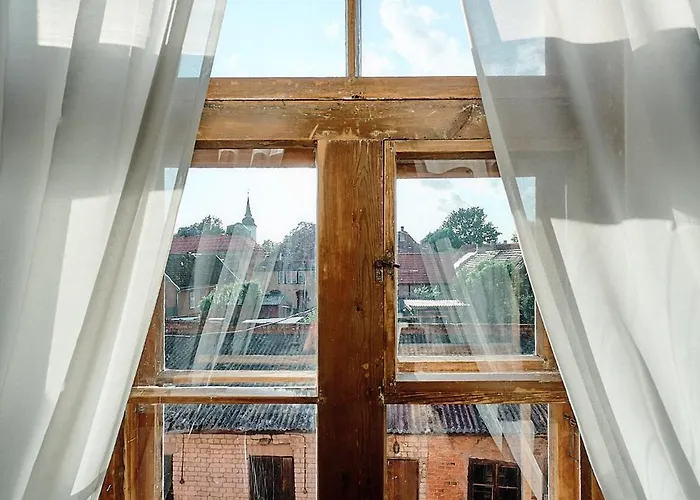 Apartment Your Lutsu Lux Retro Prime Spot *